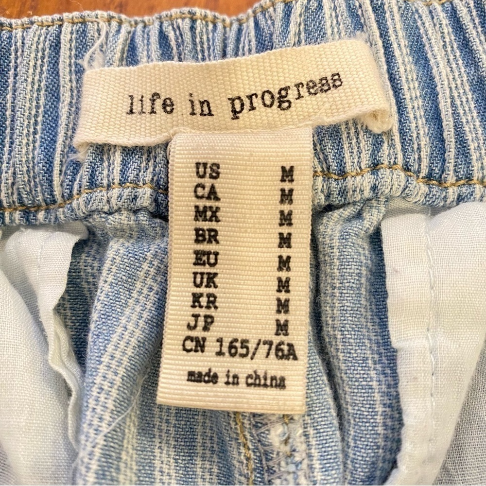 Life in Progress women’s size M blue white stripe elastic pockets ankle pant - Picture 6 of 6